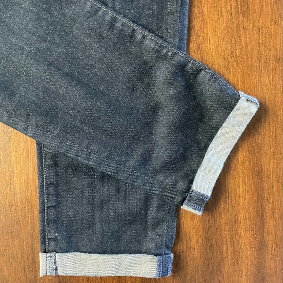 AG Adriano Goldschmied StevieRoll Up Cropped Jeans - Picture 7 of 13